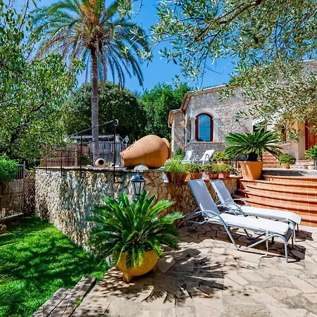 Villa In Center Of With Pool And Jacuzzi Pollença