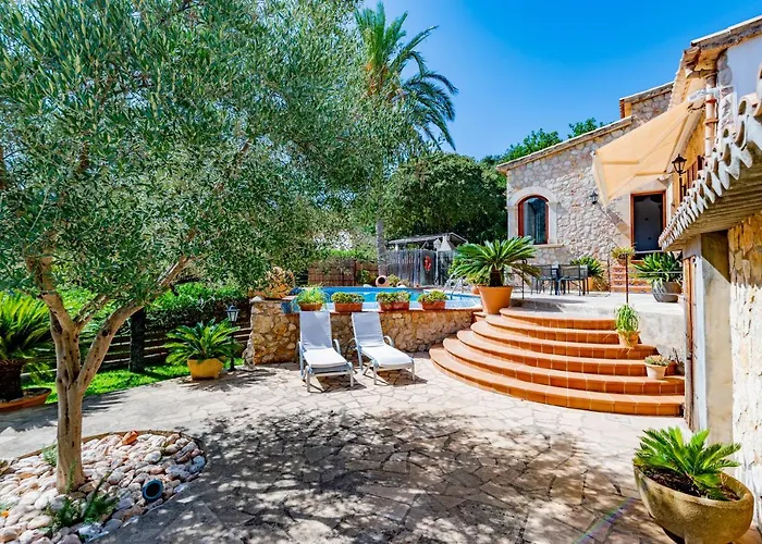In Center Of With Pool And Jacuzzi * Pollenca